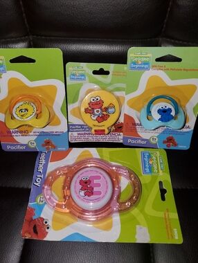 Sesame Street Pacifier and Teether Set